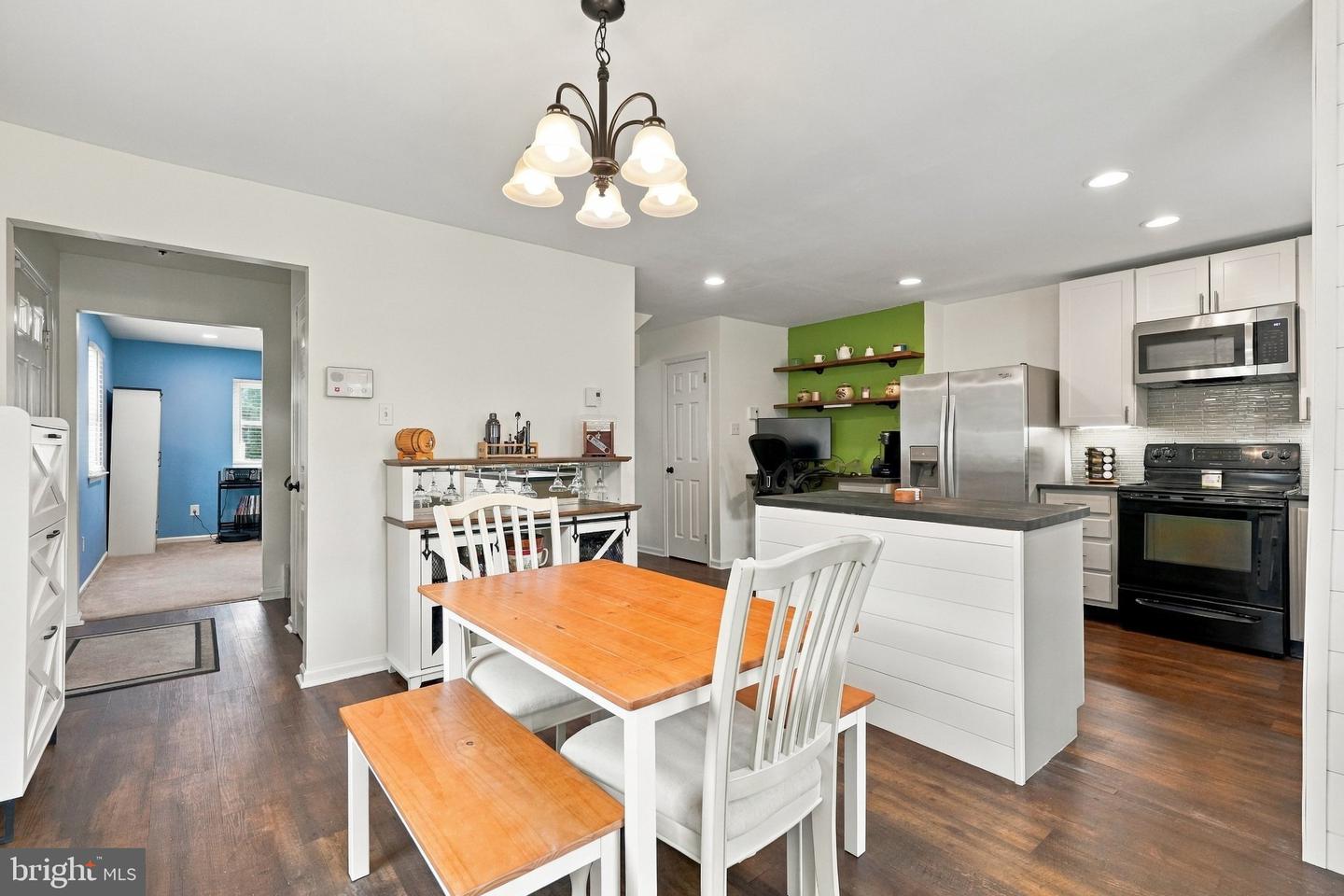 453 E Cardigan Ter #453 Property Photo 13