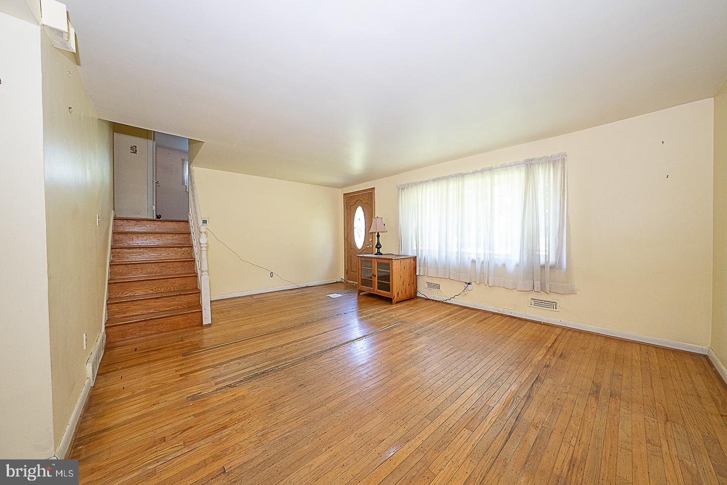 1 Sunset Dr Property Photo 8