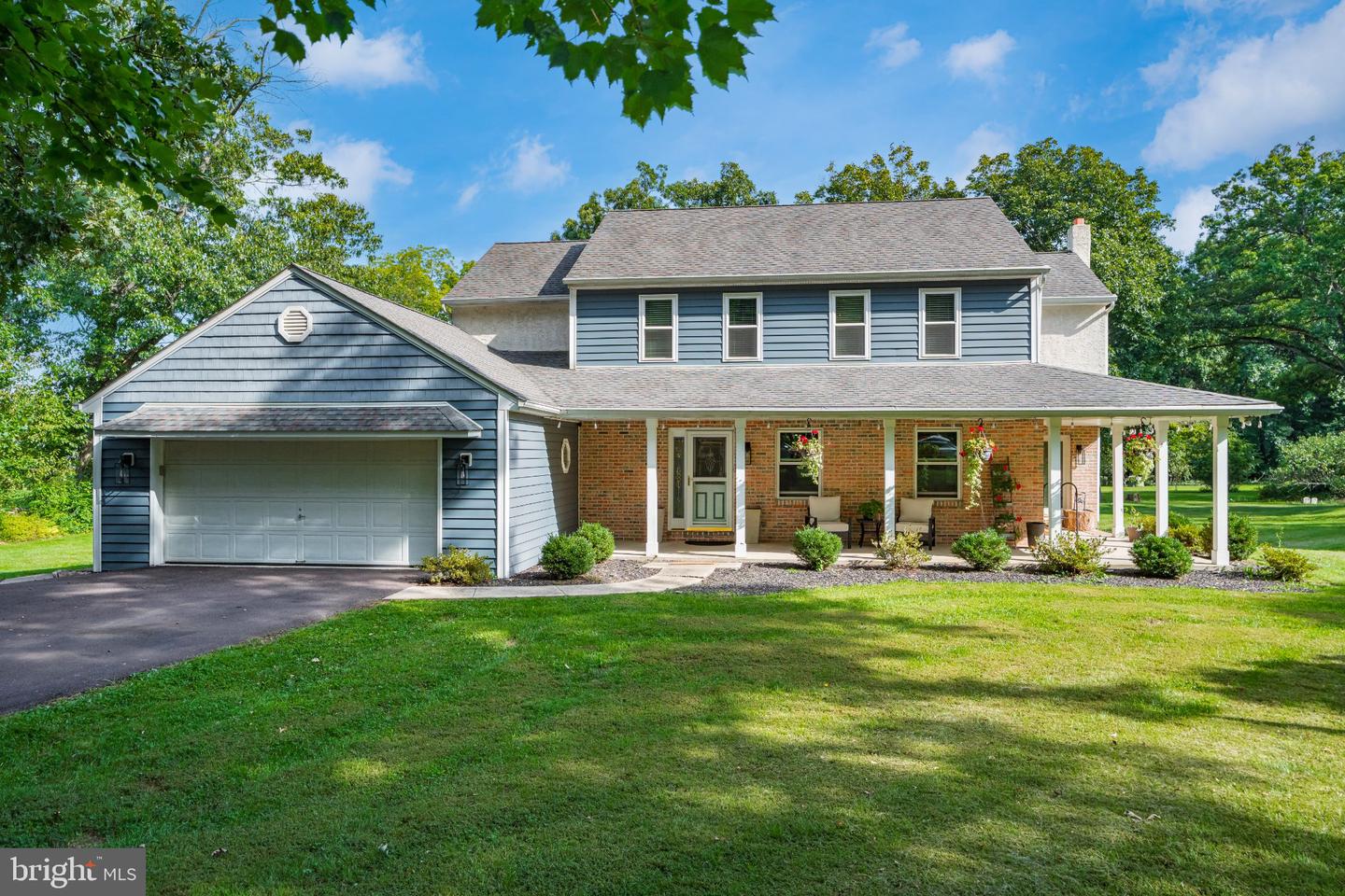 73 Do Jan Dr Property Photo 1
