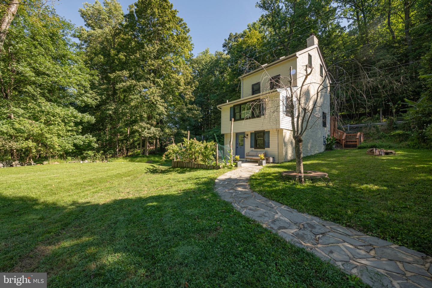 2 Hartman Run Property Photo 1