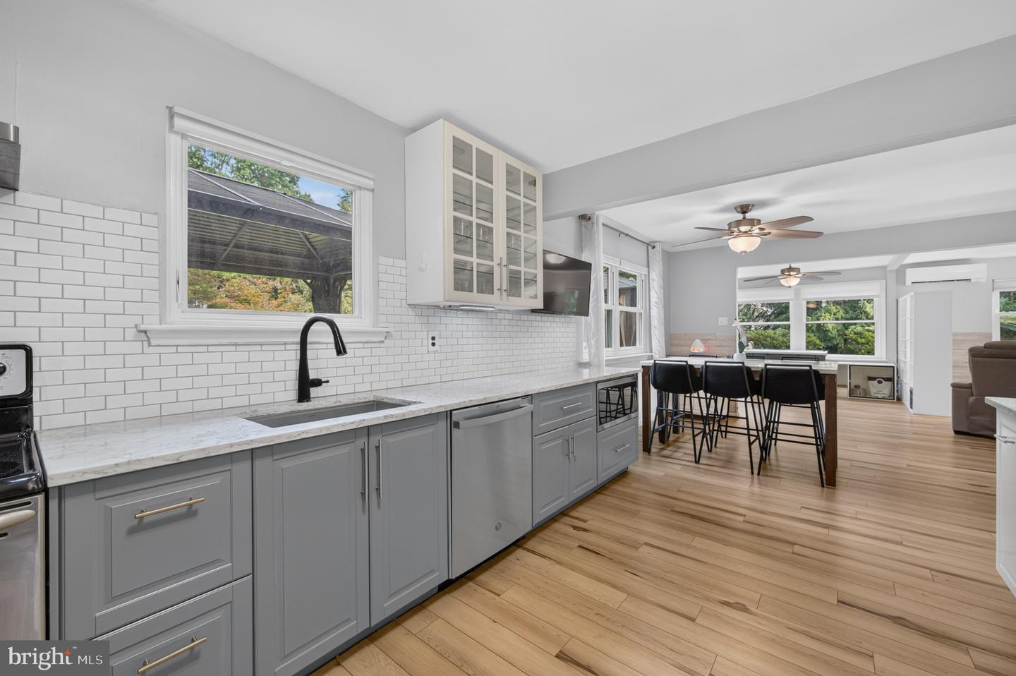 1411 Merion Terrace Property Photo 16