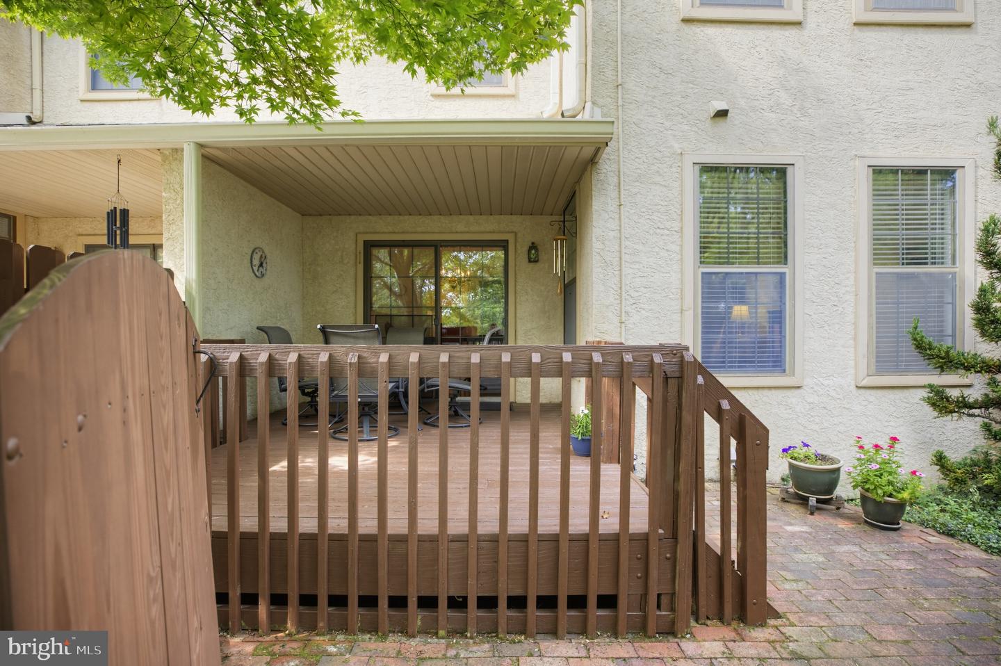 1703 Weatherstone Dr Property Photo 48