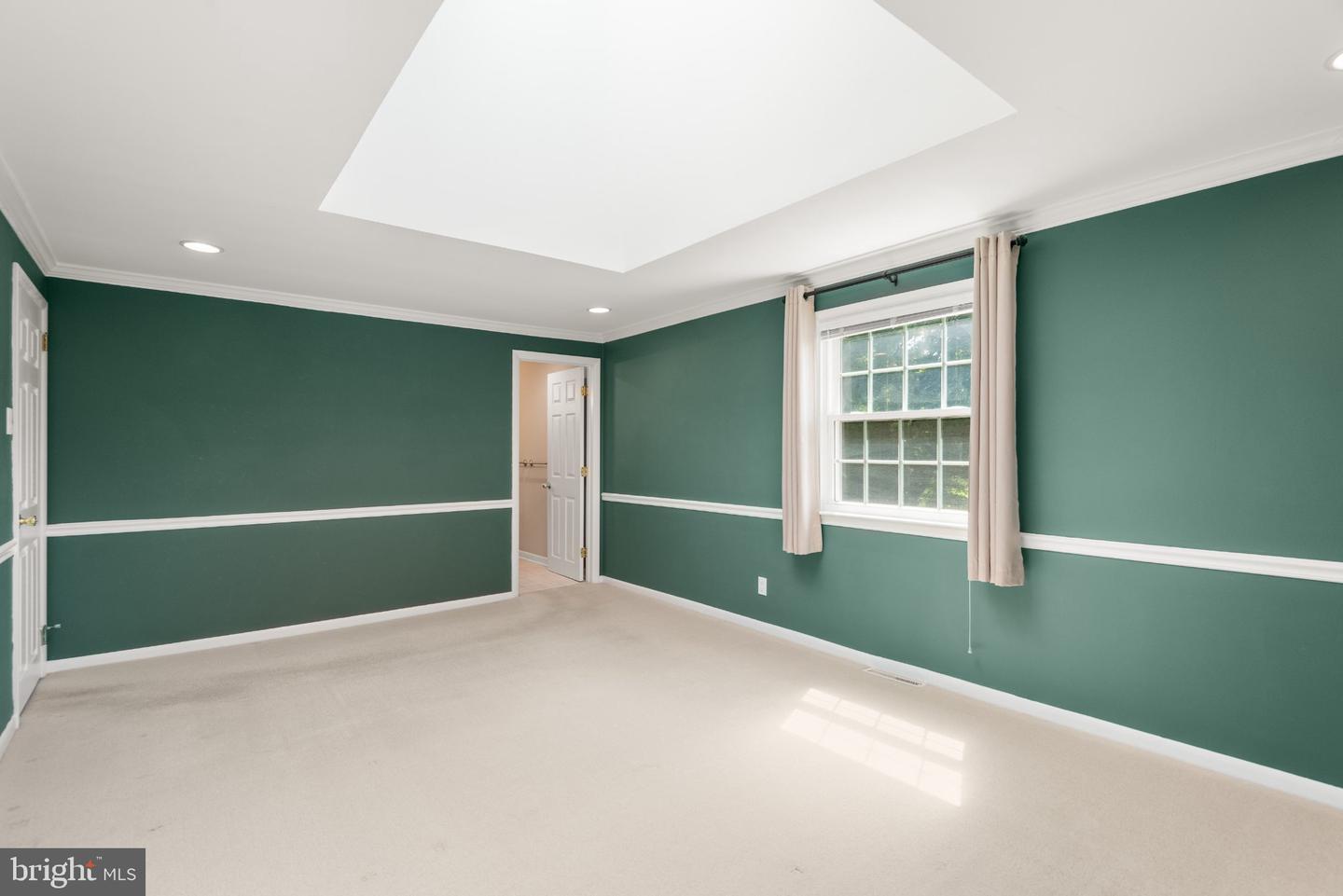 1560 Greenlawn Rd Property Photo 17
