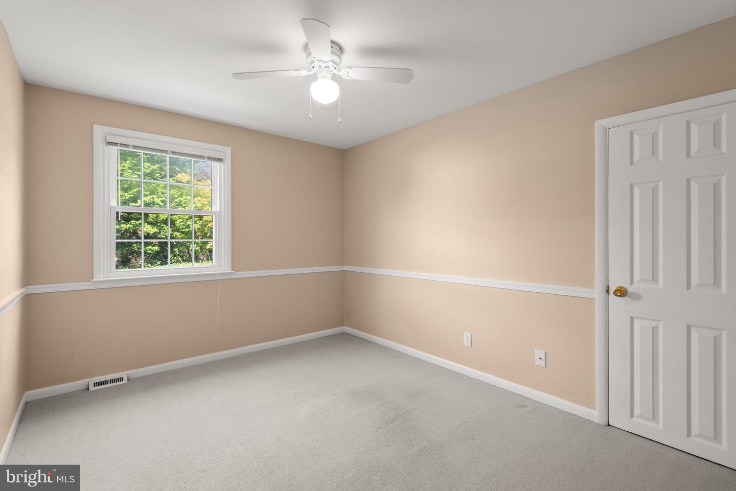 1560 Greenlawn Rd Property Photo 25