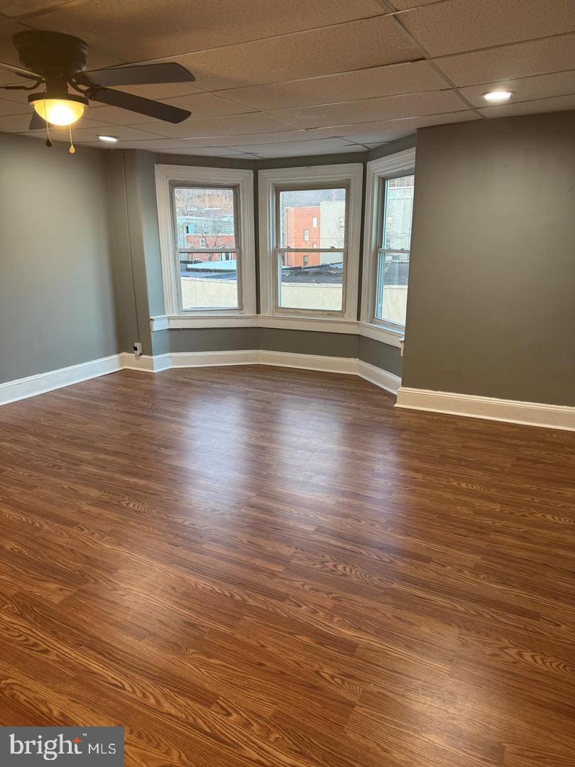 230 E Lincoln Hwy #3 Property Photo 2