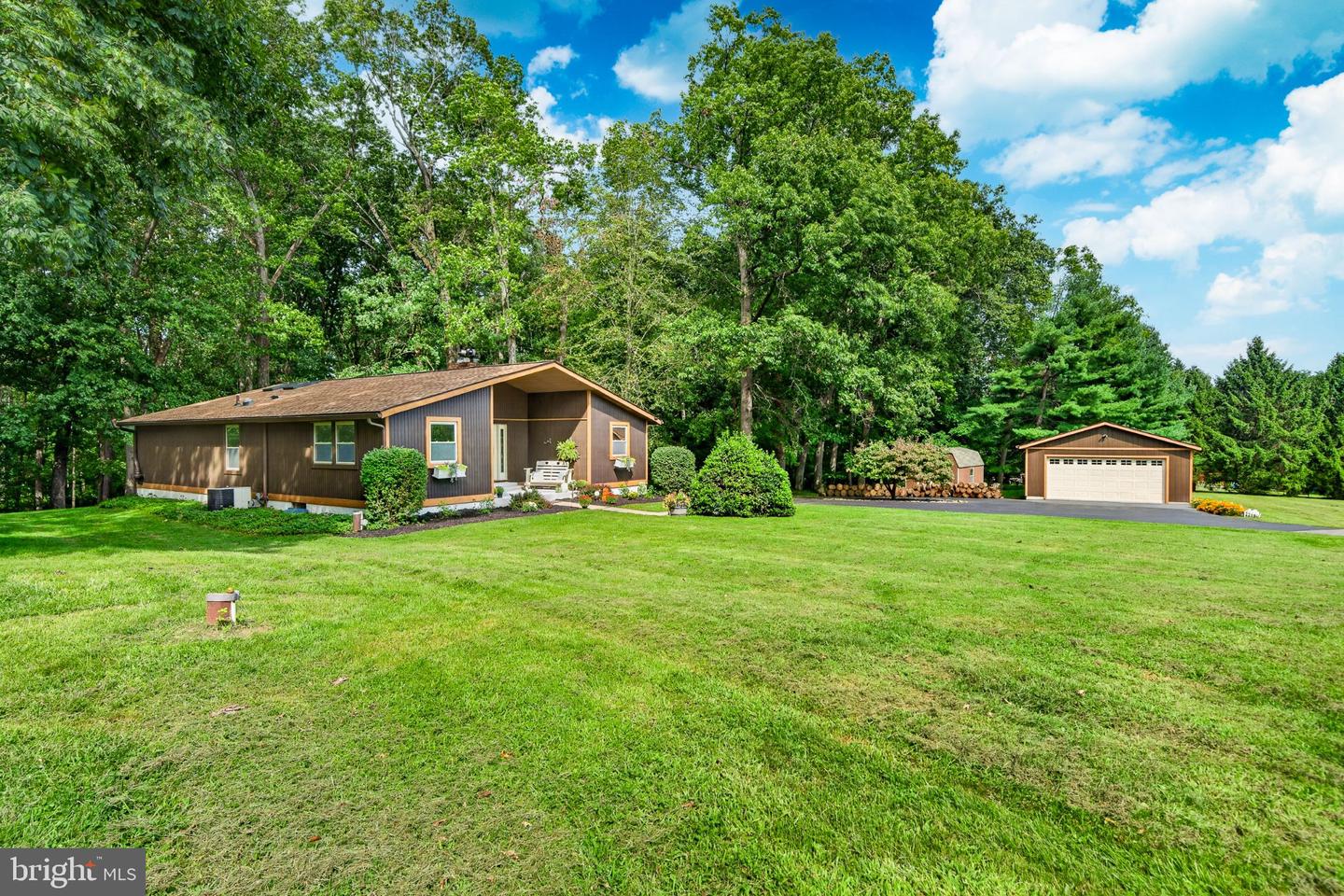 115 Windy Hill Rd Property Photo 5