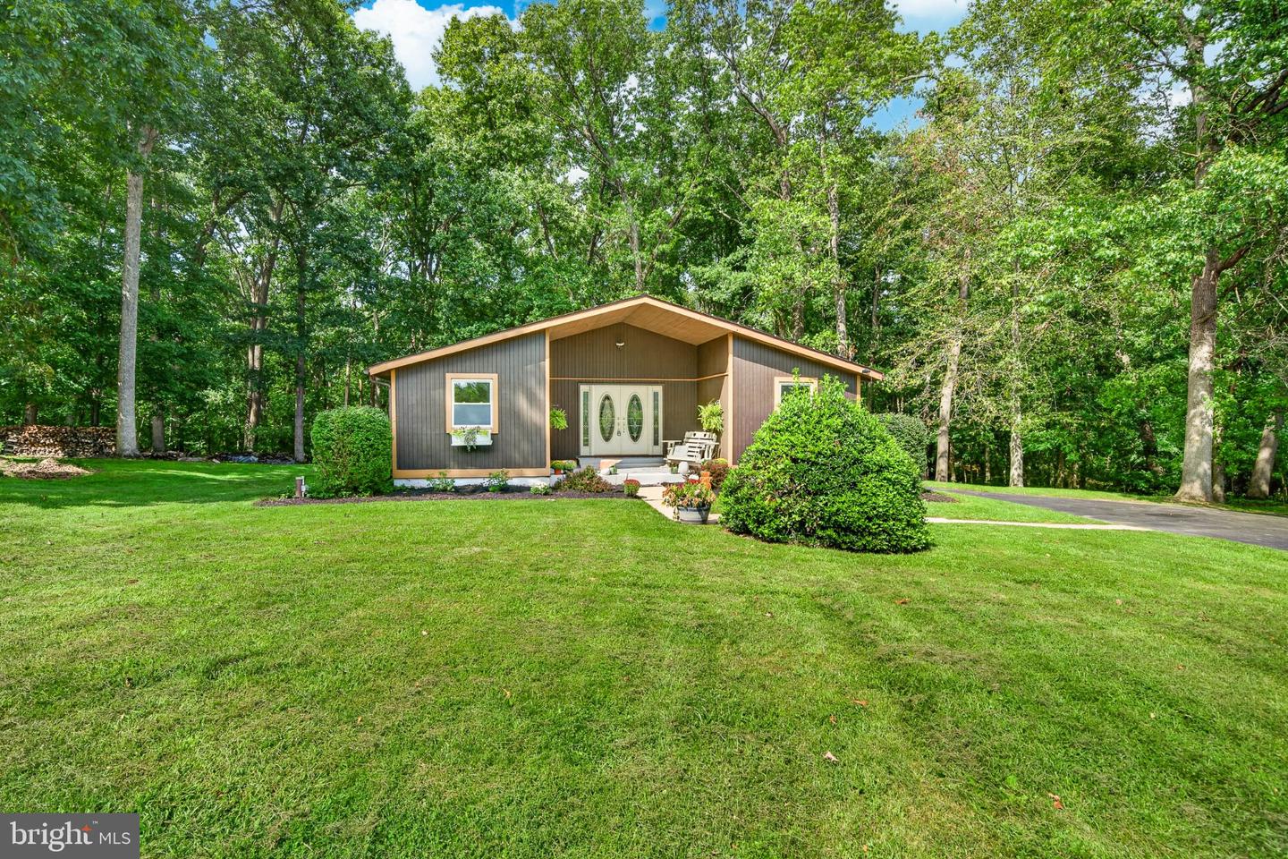115 Windy Hill Rd Property Photo 8