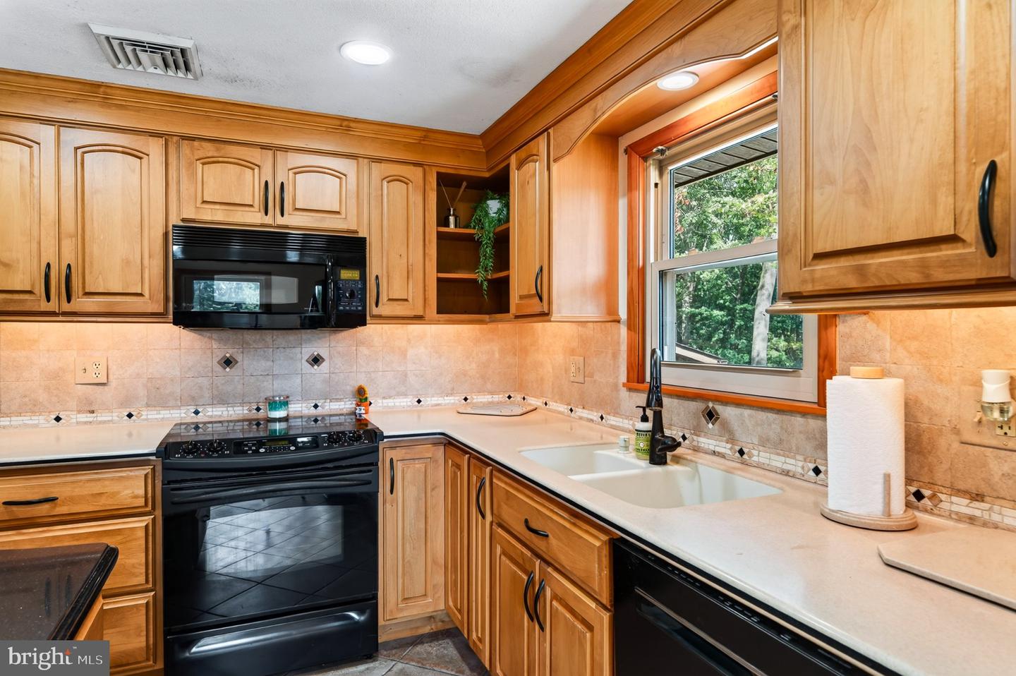 115 Windy Hill Rd Property Photo 14