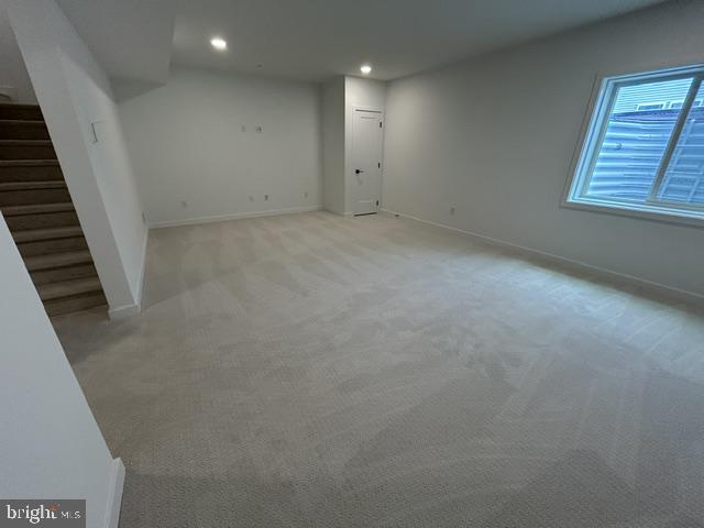 608 Kemlyn Rd Property Photo 8