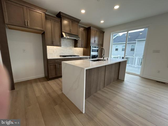 608 Kemlyn Rd Property Photo 13