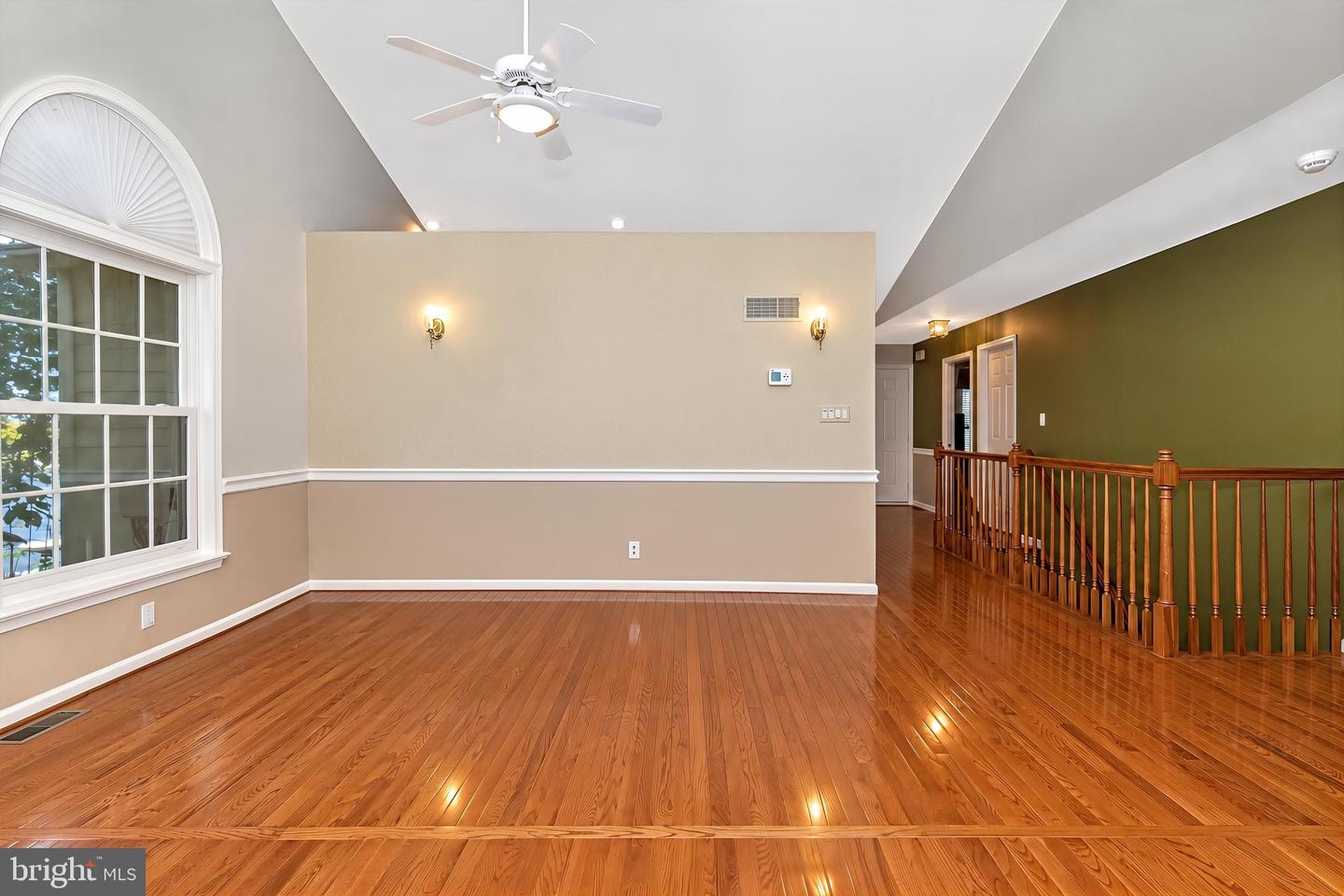 207 S Pine St Property Photo 17