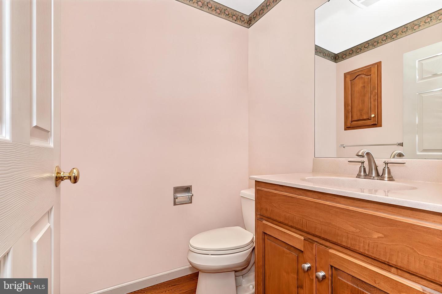 207 S Pine St Property Photo 25
