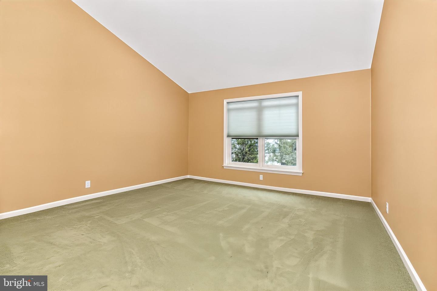 207 S Pine St Property Photo 26