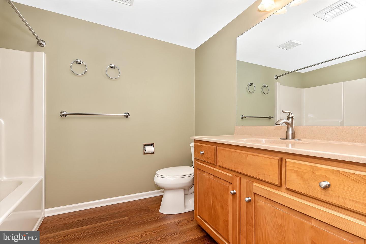 207 S Pine St Property Photo 35