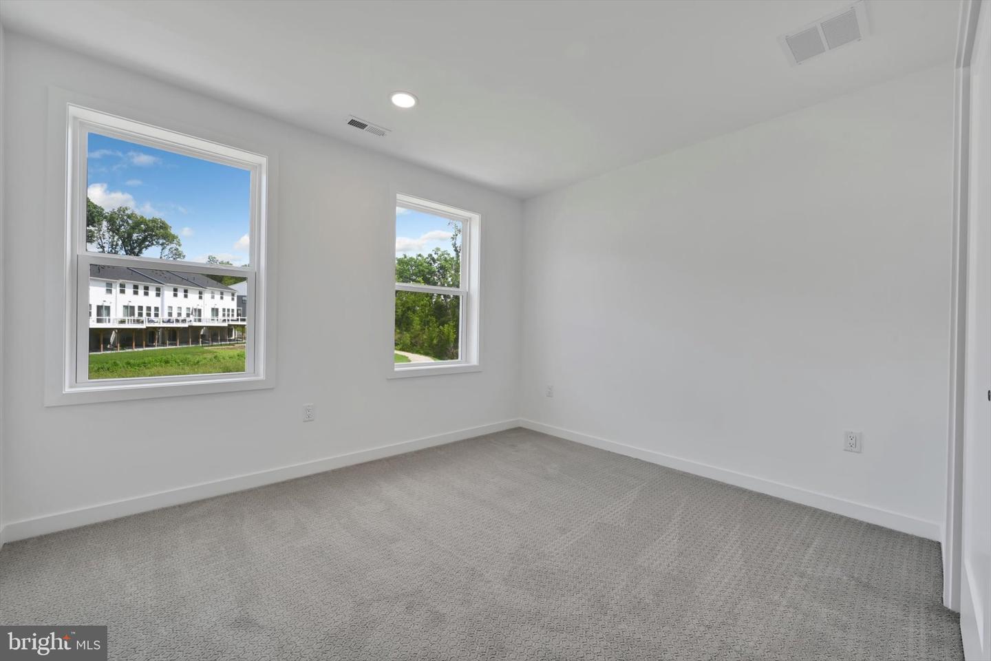 112 Camryn Ct Property Photo 21
