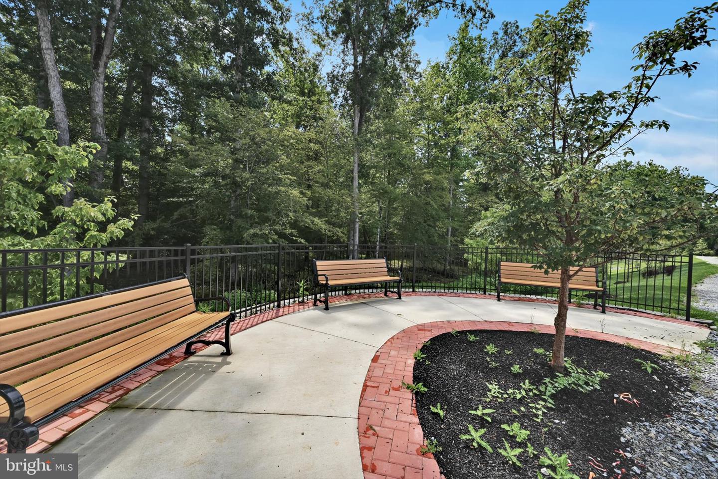 112 Camryn Ct Property Photo 29