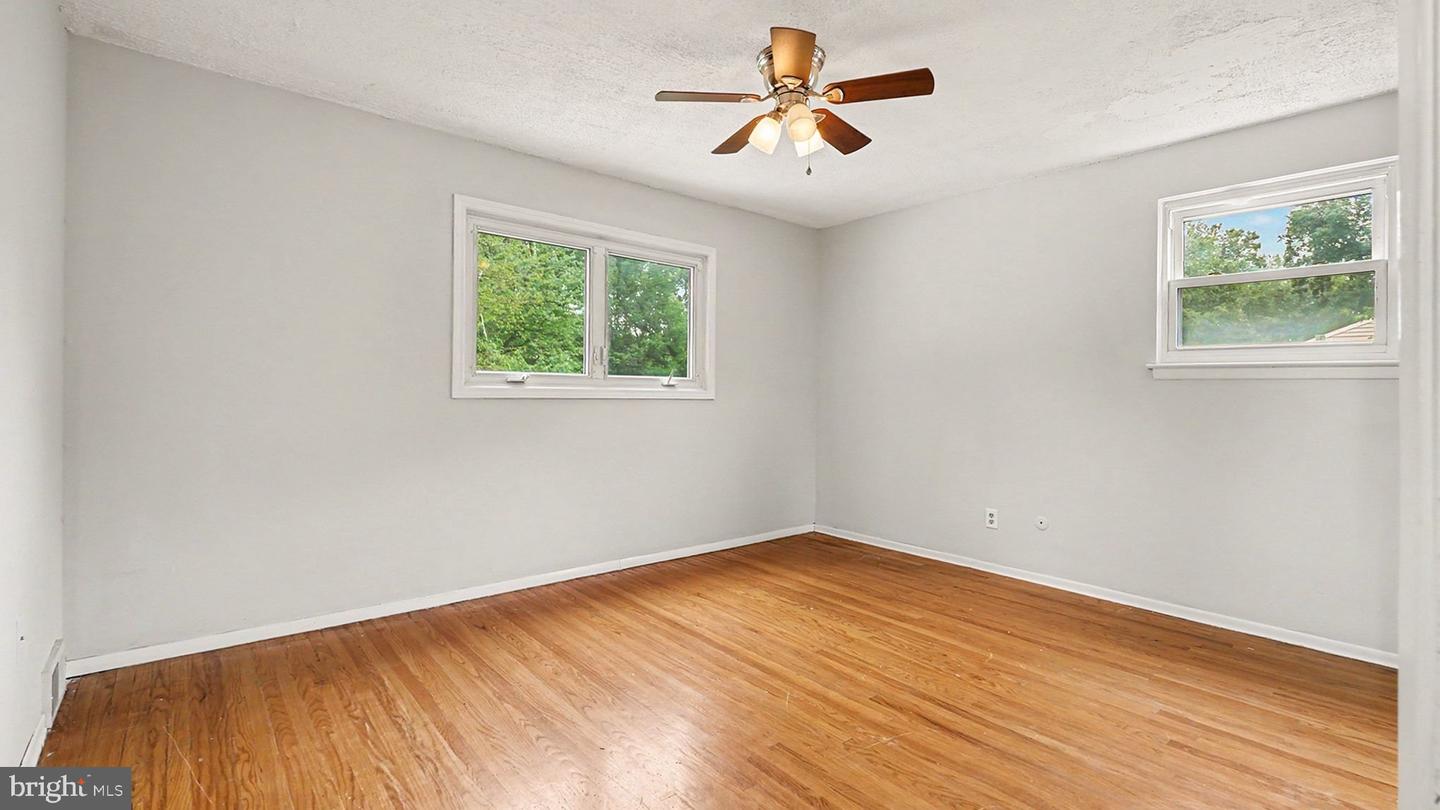 314 Colonial Dr Property Photo 17