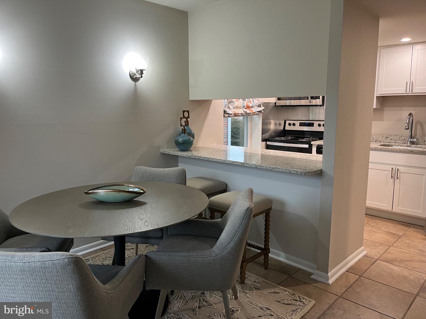 1316 W Chester Pike #j9 Property Photo 7