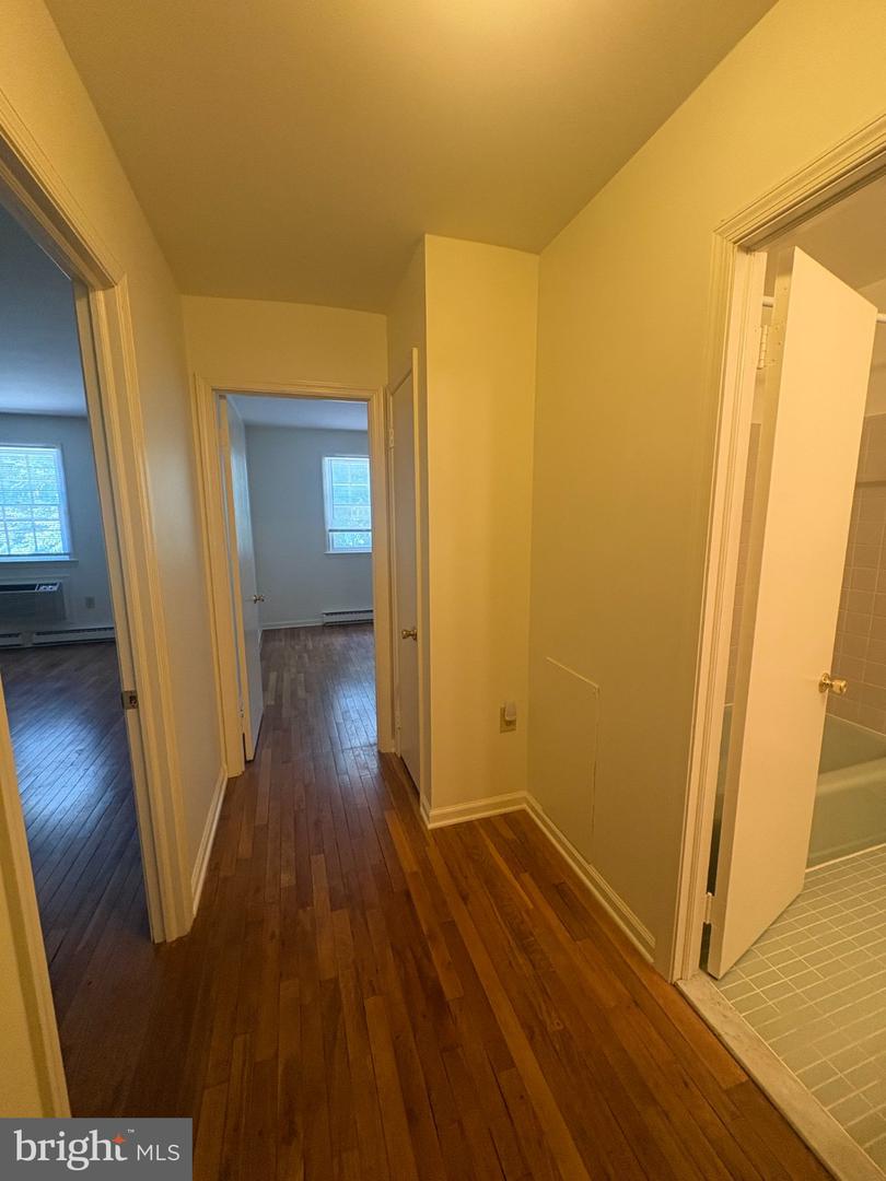 1116 Wayne Ave Property Photo 14