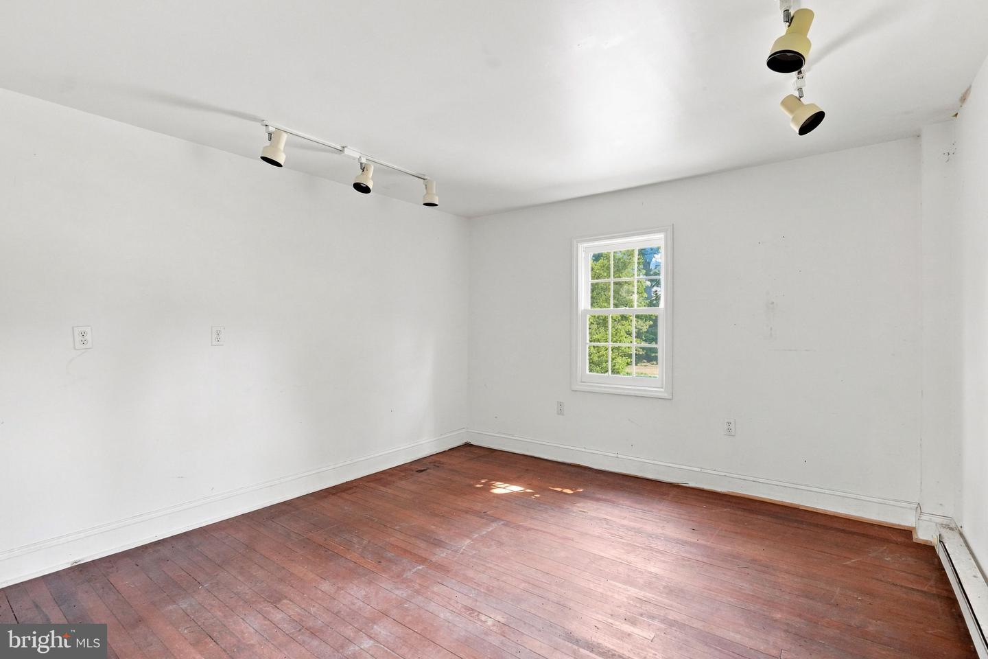 617 Westbourne Rd Property Photo 56
