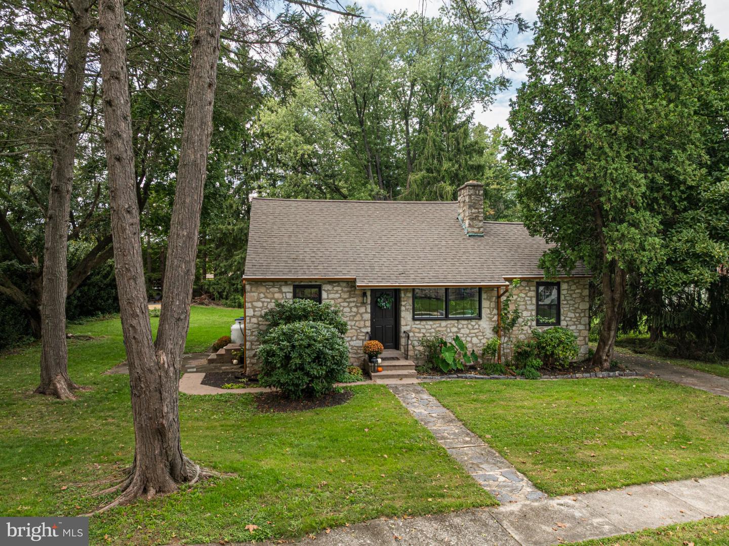 847 Worth Blvd Property Photo 1