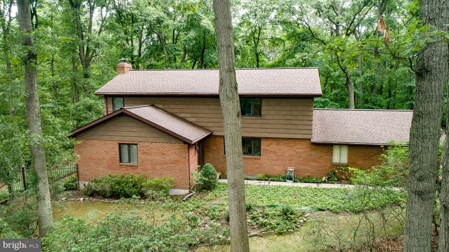 1717 Hamilton Dr Property Photo 1