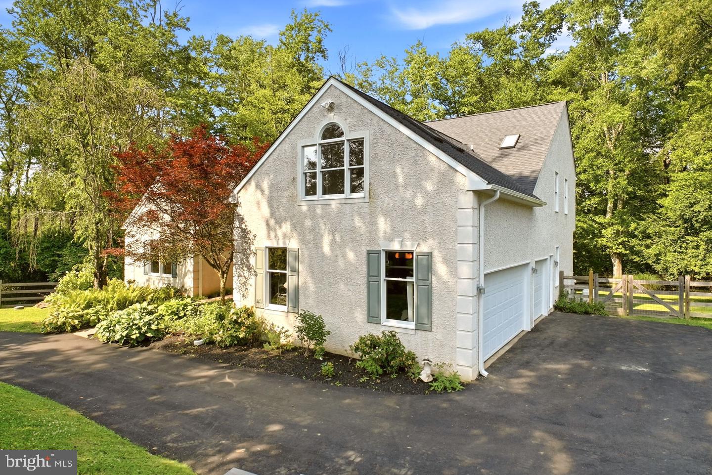 335 Ridley Creek Ln Property Photo 8