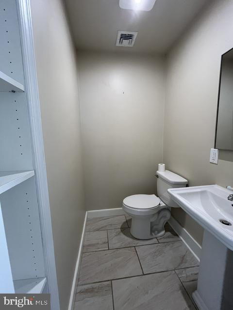 402 Jefferson Ave #b Property Photo 7