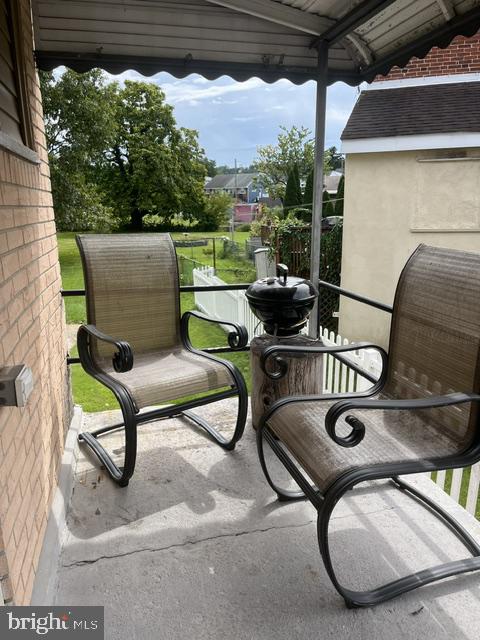 402 Jefferson Ave #b Property Photo 18