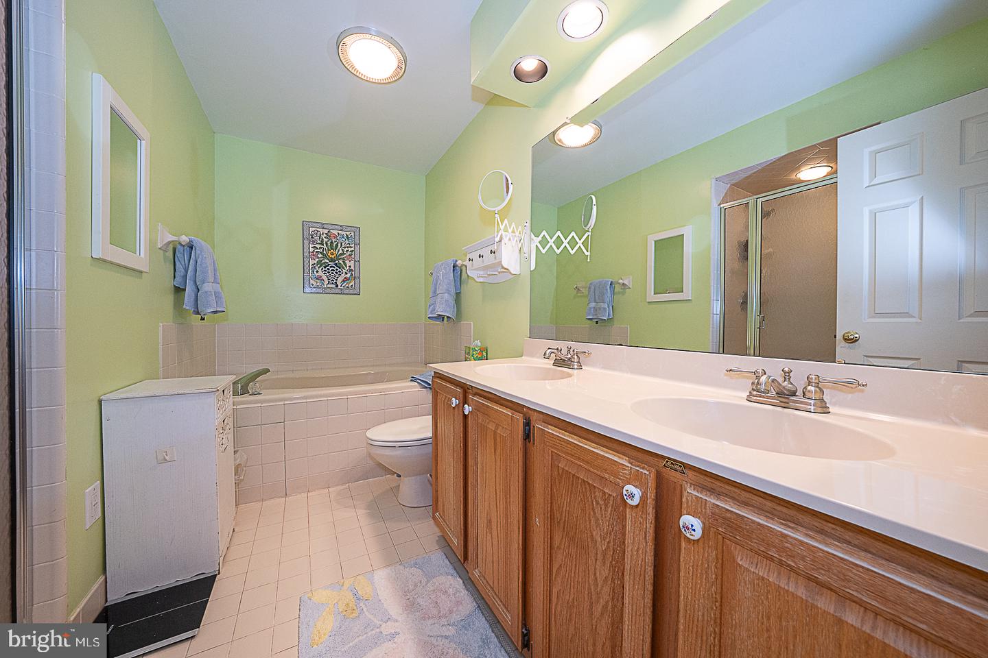 431 Chandlee Dr #233 Property Photo 17