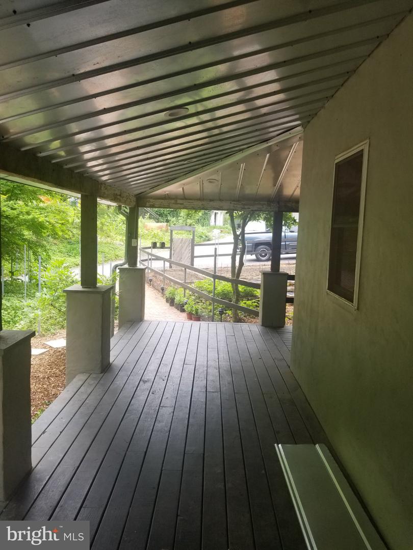 1574 Stouff Rd Property Photo 2
