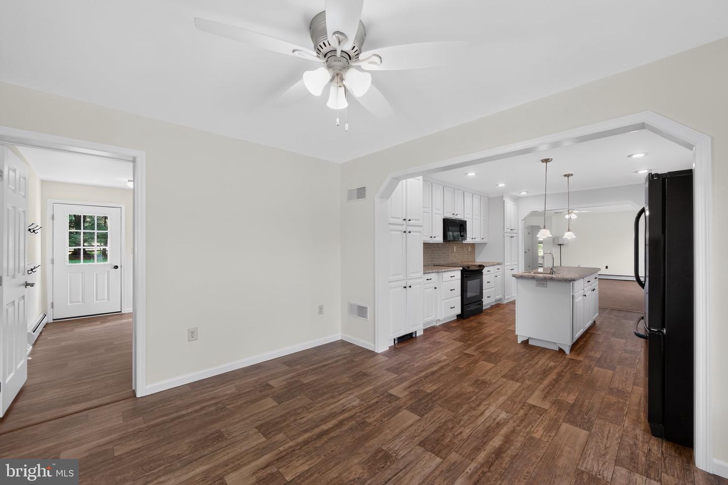1211 Street Rd Property Photo 11