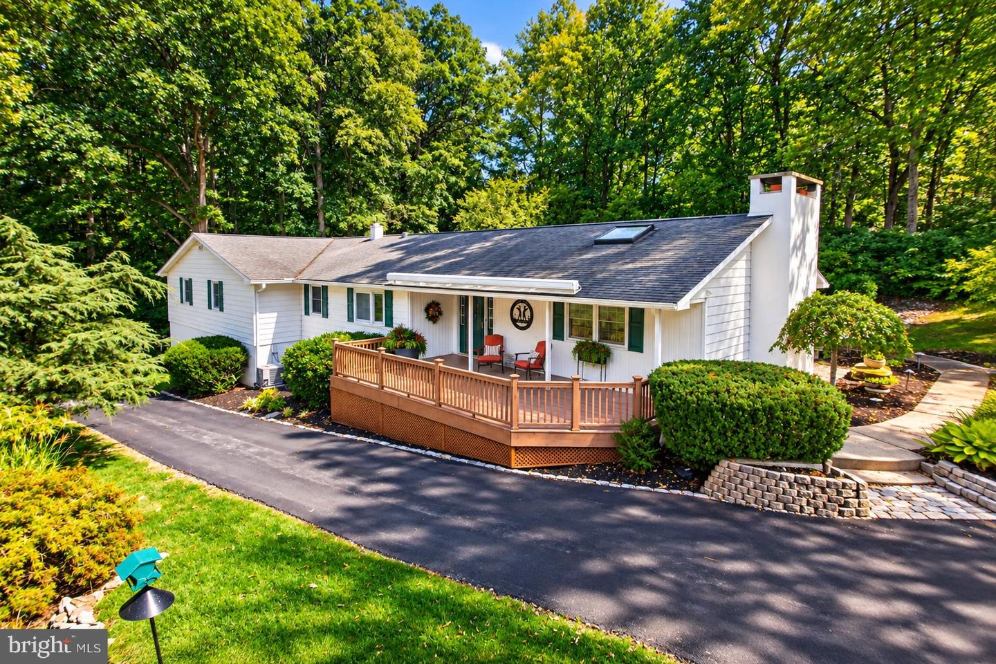 2439 Horseshoe Trl Property Photo 1