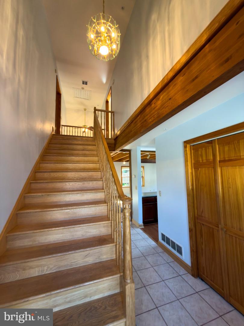 100 Russell Rd Property Photo 38