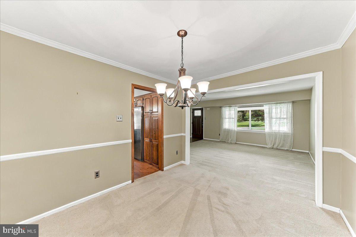 204 Colwyn Ter Property Photo 9