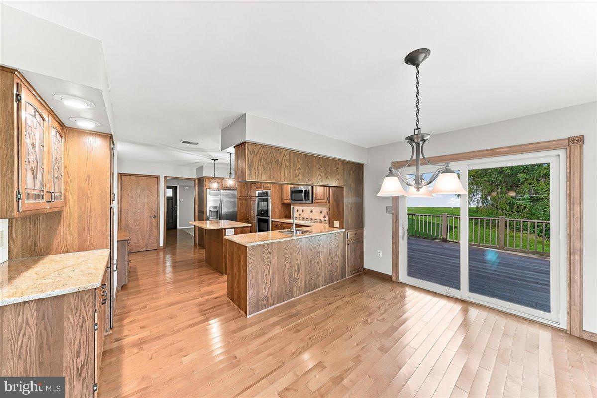 204 Colwyn Ter Property Photo 13