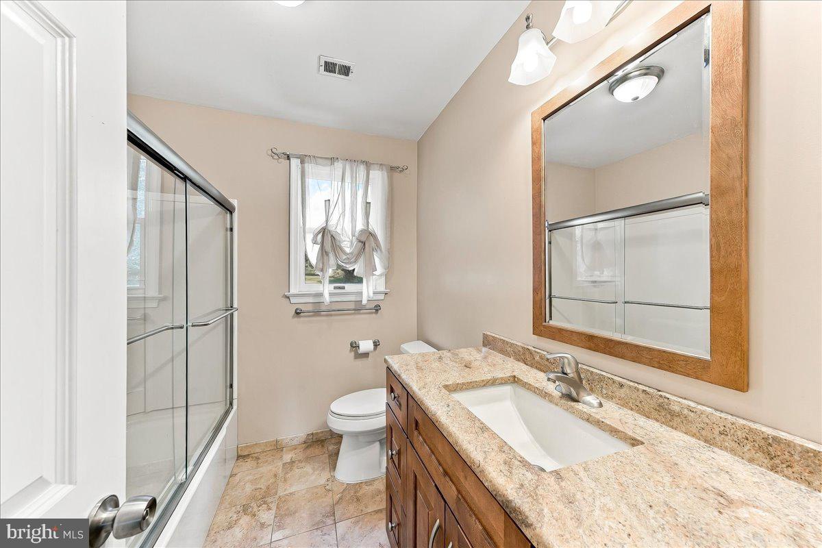 204 Colwyn Ter Property Photo 29