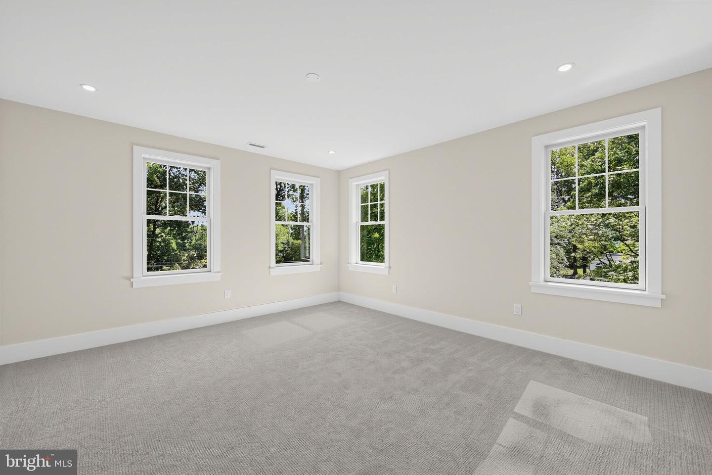 2074 Fox Creek Rd Property Photo 42
