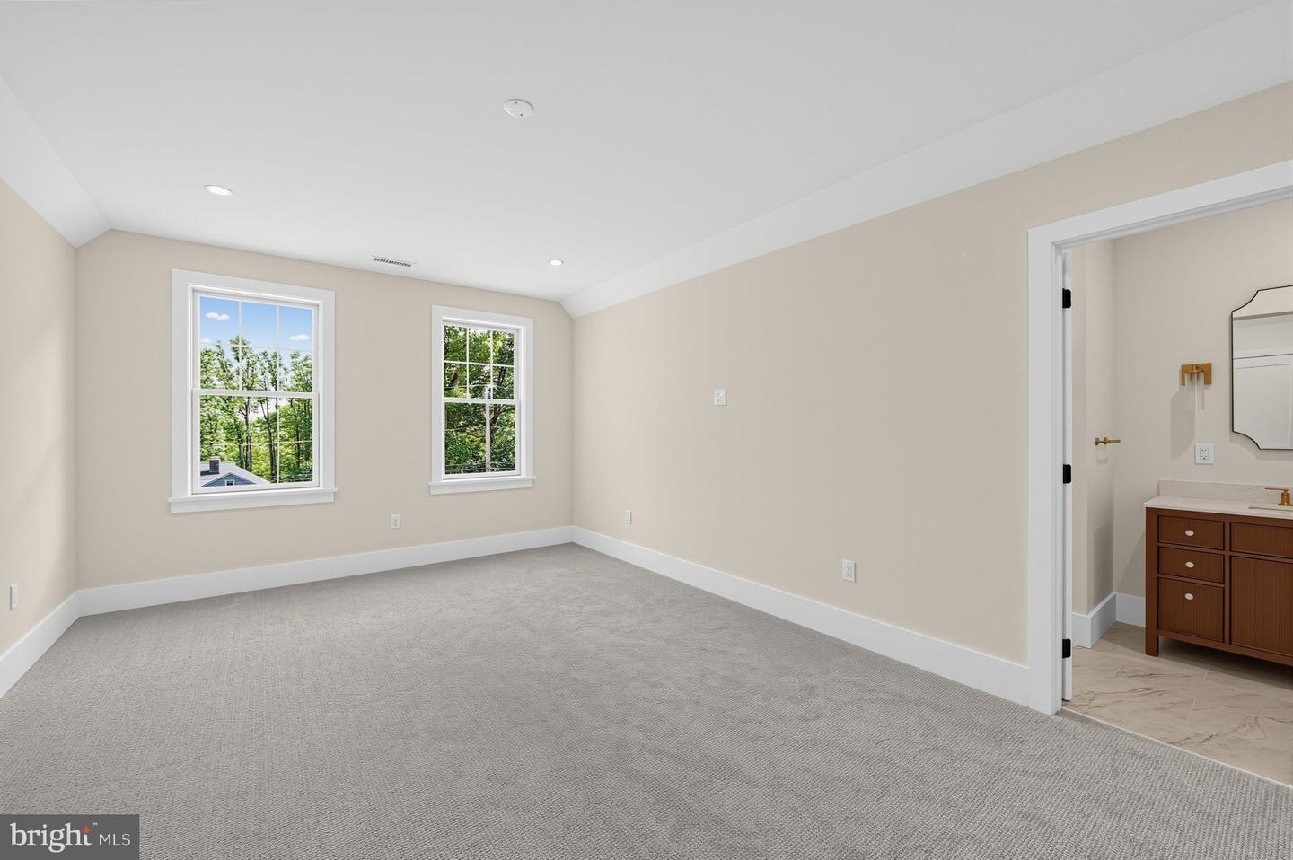 2074 Fox Creek Rd Property Photo 48