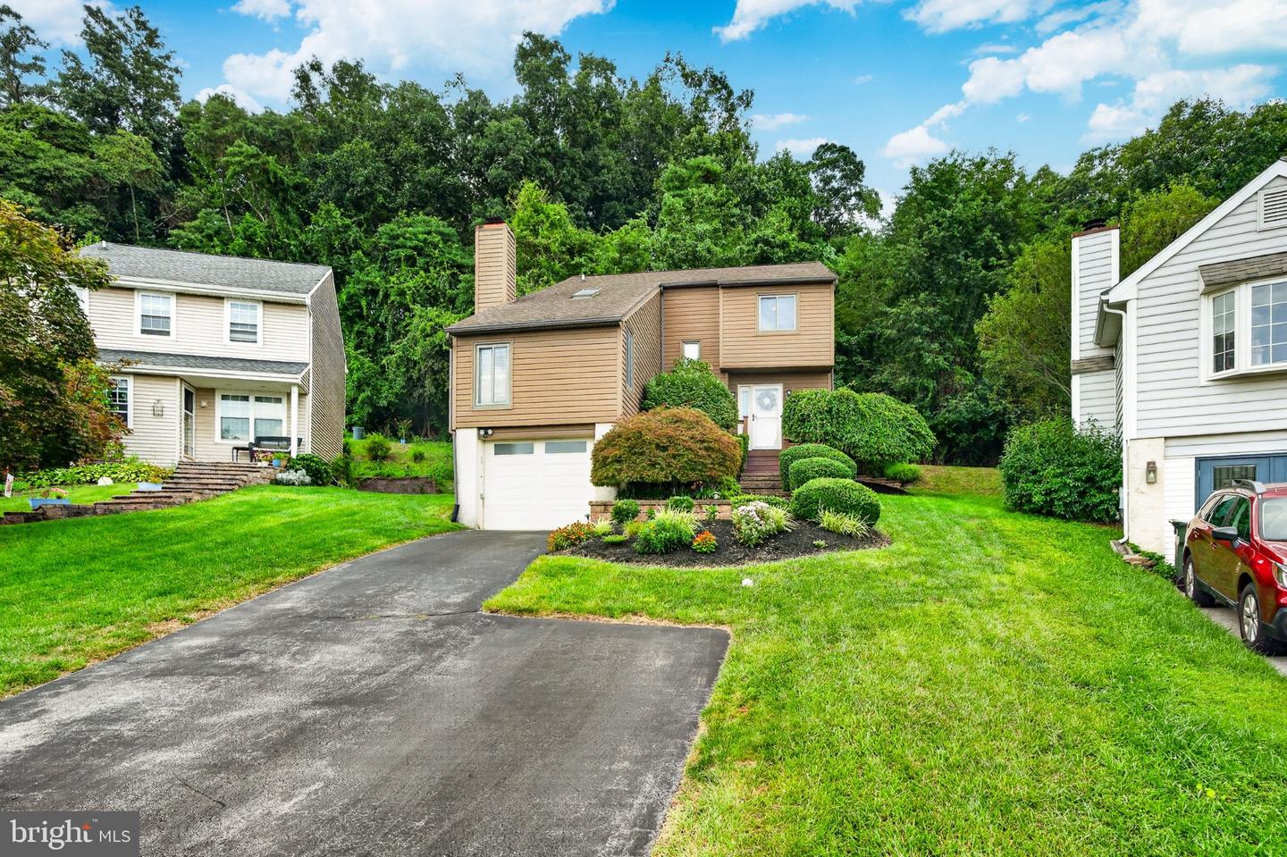 1312 Rhode Island Cir Property Photo 1