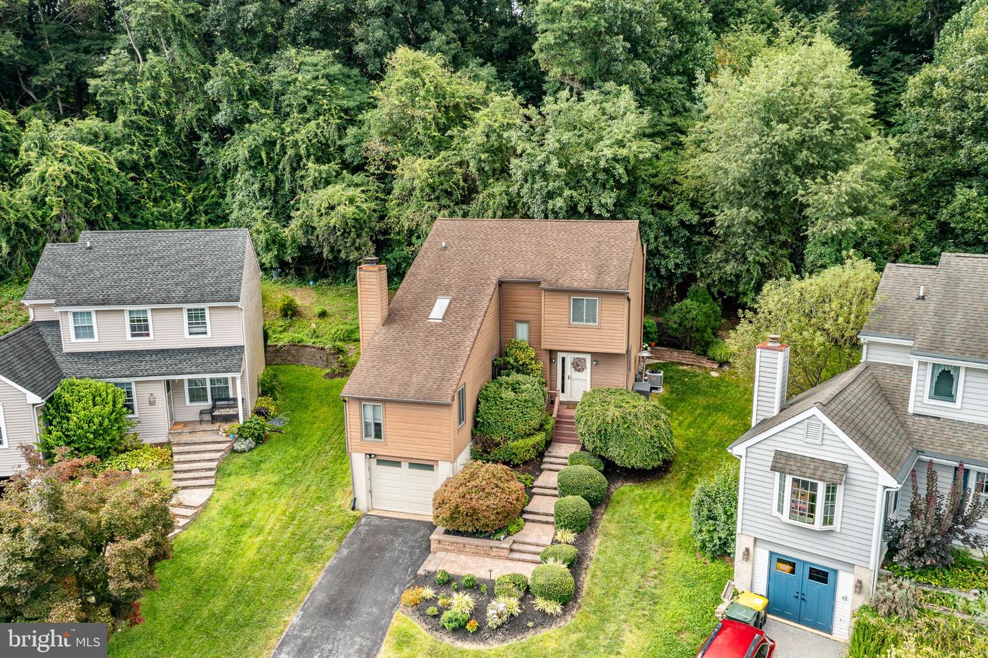 1312 Rhode Island Cir Property Photo 1