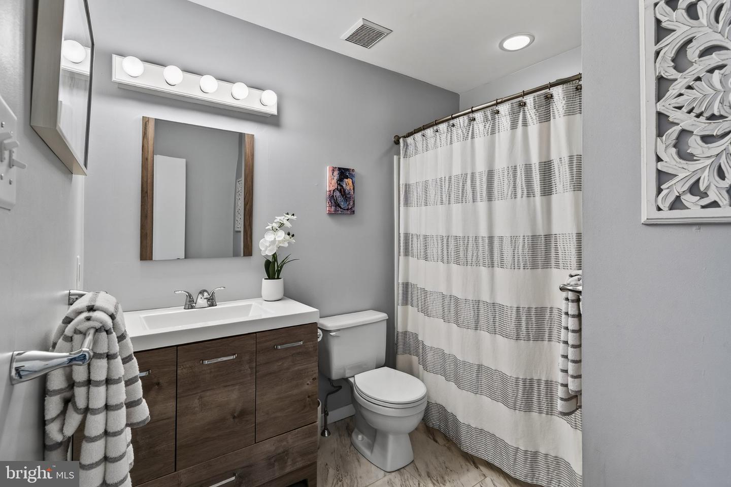 1312 Rhode Island Cir Property Photo 24