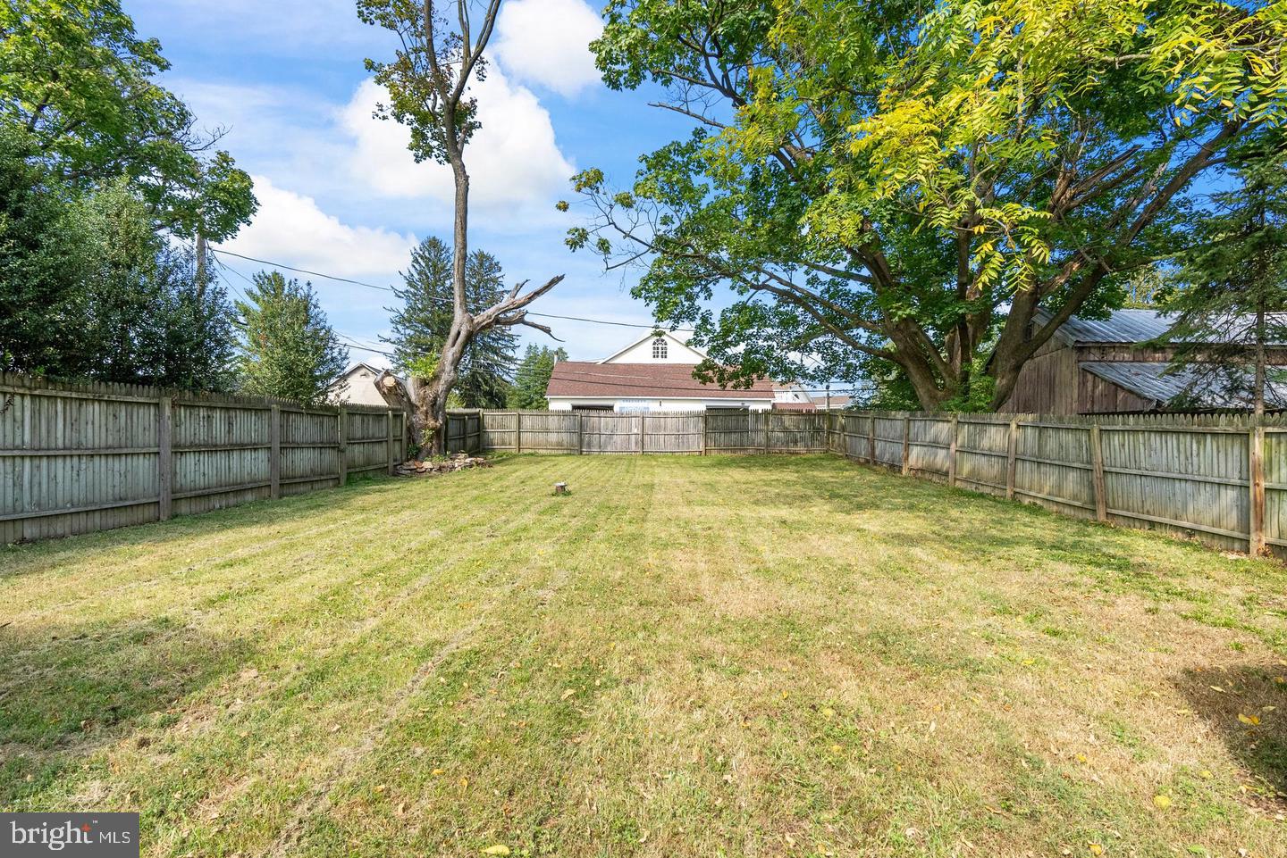 1731 W Doe Run Rd Property Photo 32