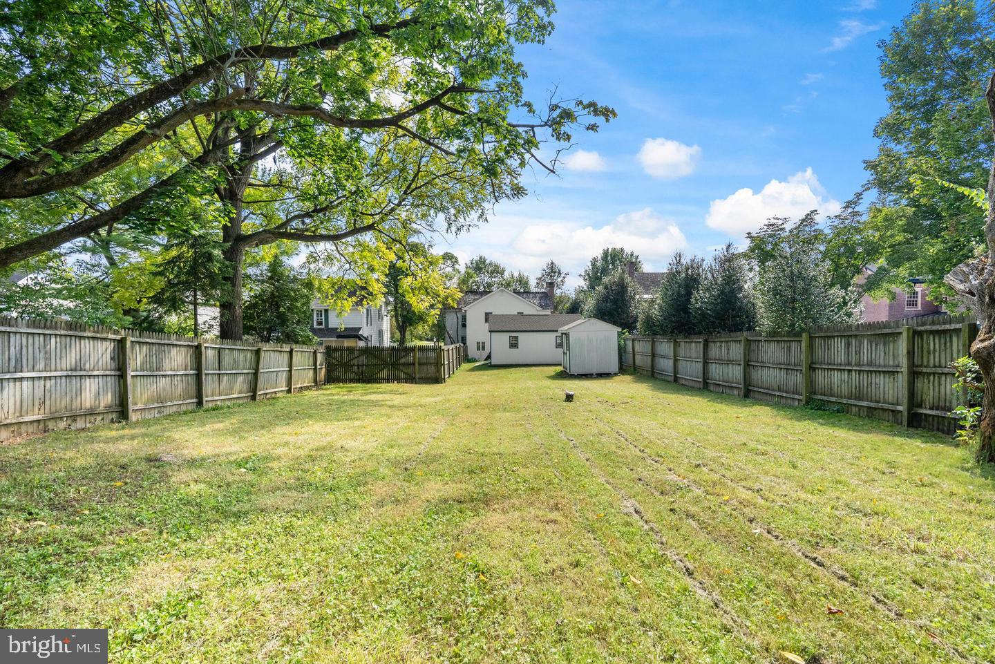 1731 W Doe Run Rd Property Photo 33