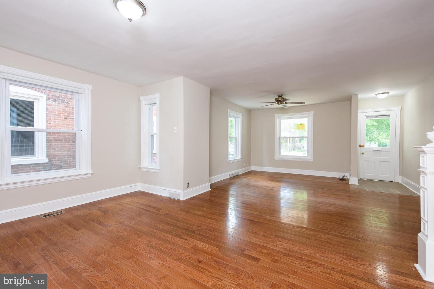 214 Highland Ave Property Photo 5