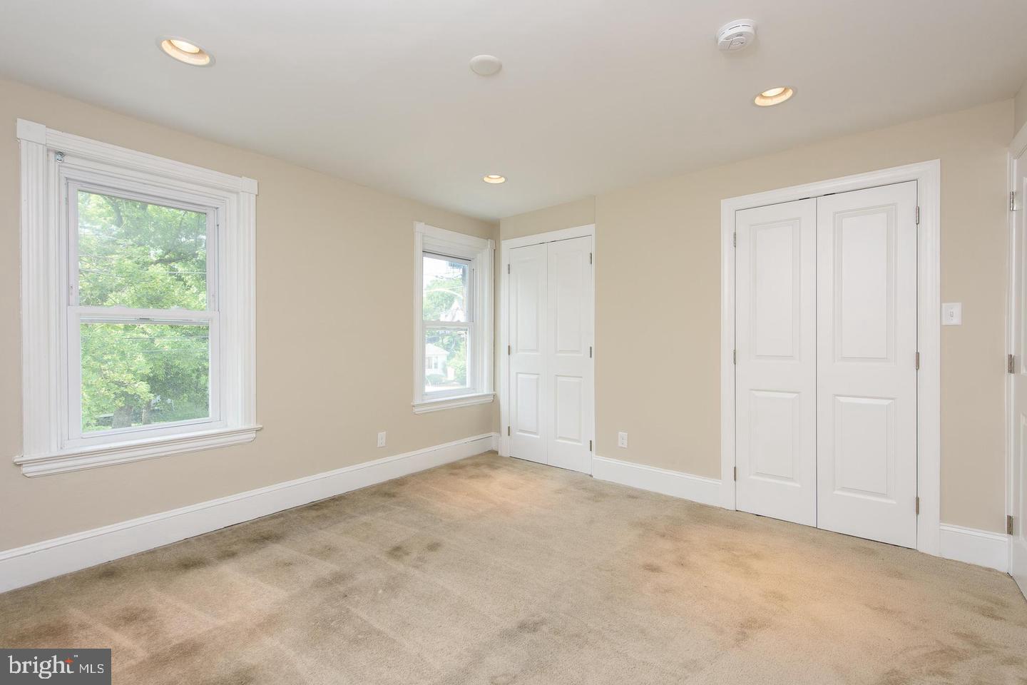 214 Highland Ave Property Photo 16