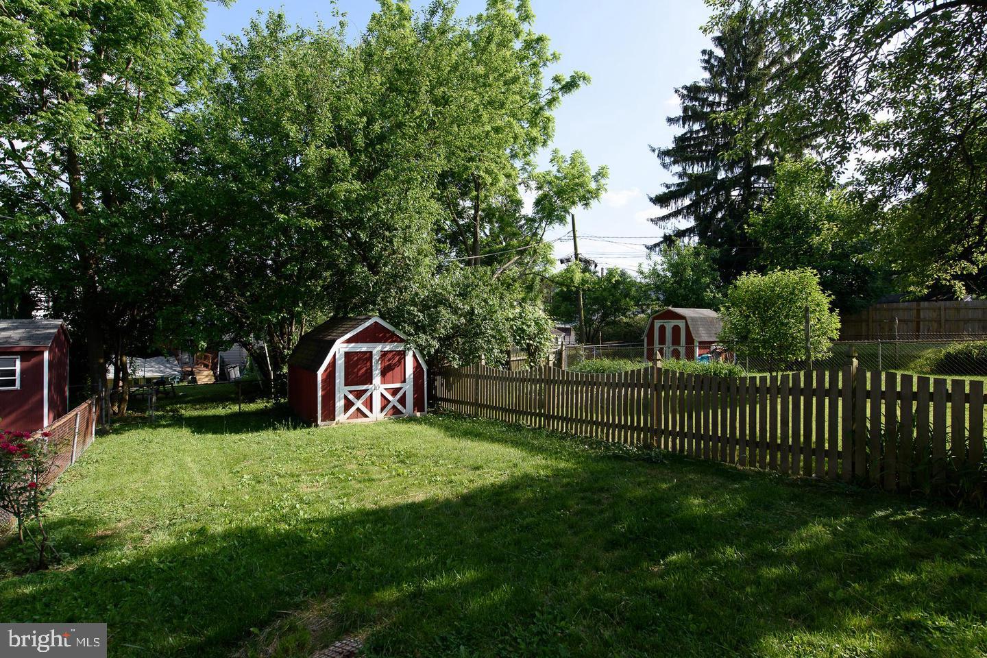 214 Highland Ave Property Photo 21
