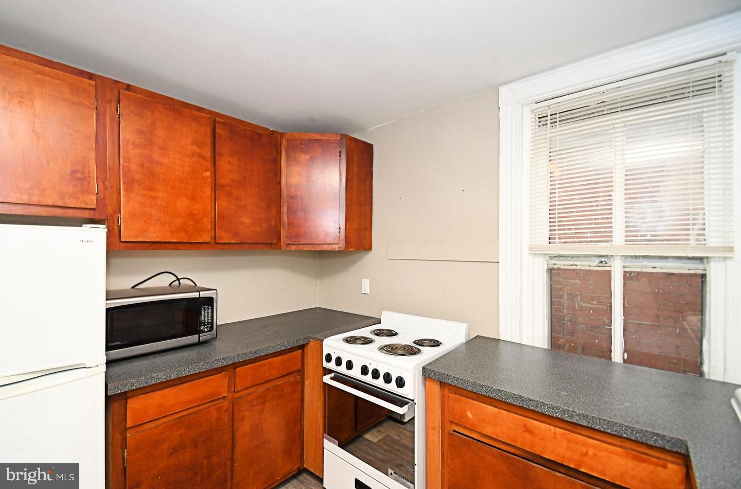 316 Lincoln Ave #2 Property Photo 8