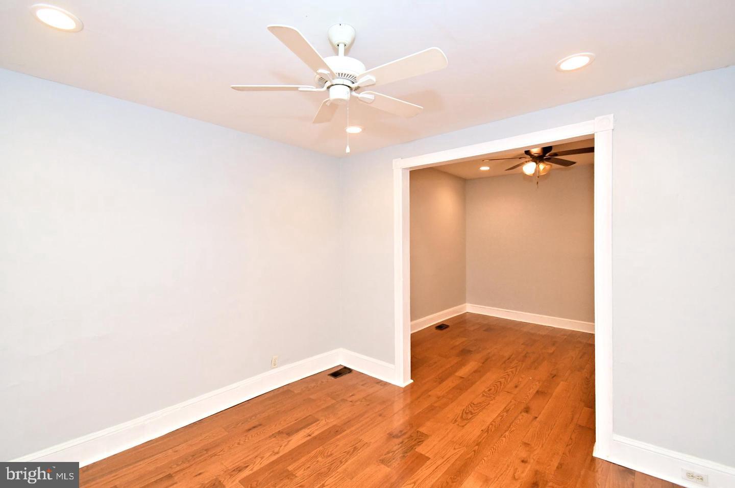 58 Pennsylvania Ave Property Photo 5