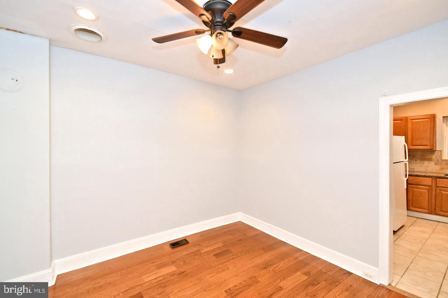 58 Pennsylvania Ave Property Photo 8